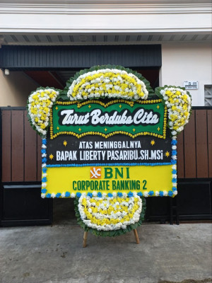 Papan Bunga Duka di Puspahiang